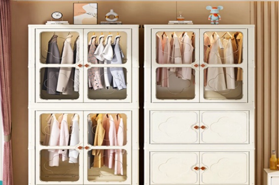 简易衣柜、桌子、食用油